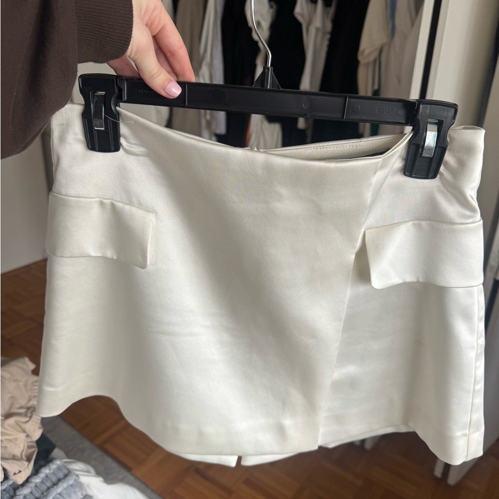 Zara Satin Mini Skort